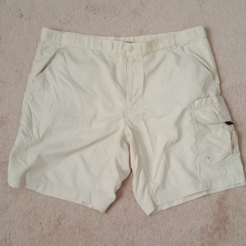 Alpine Design Men's Shorts Large